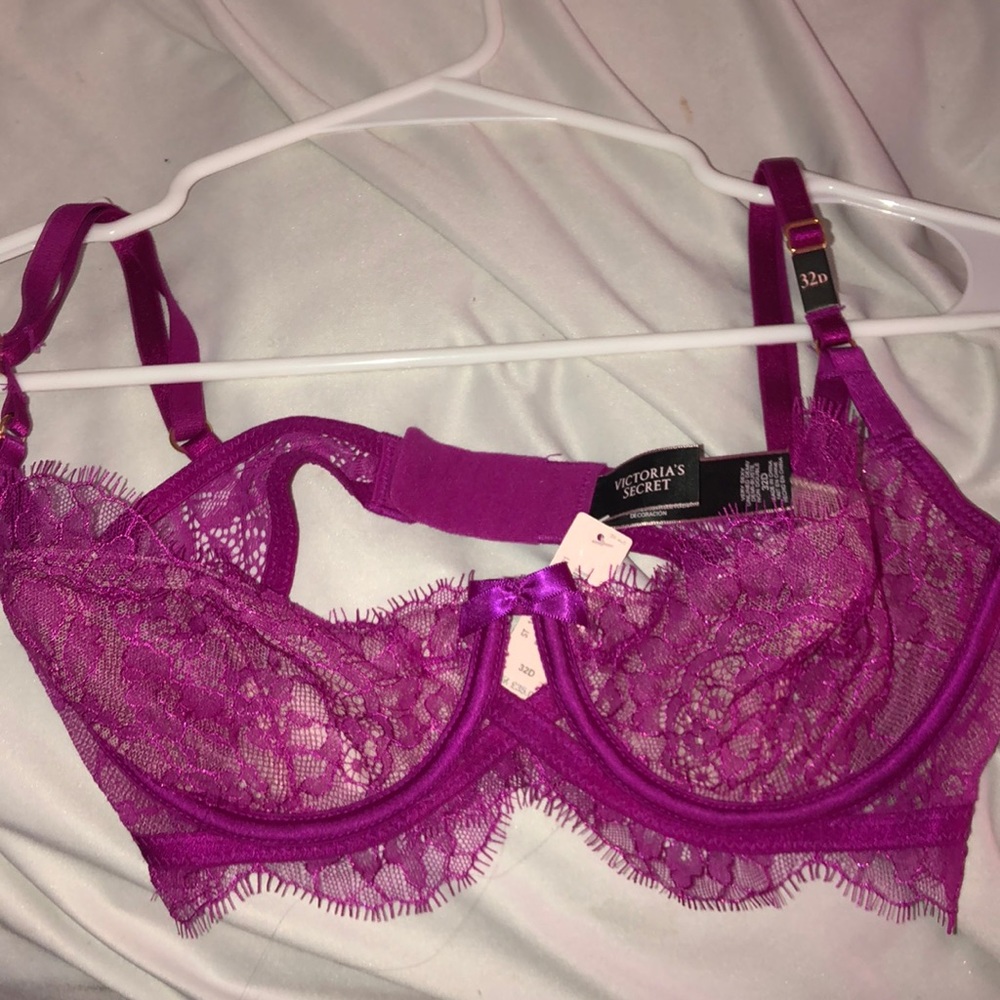 Victoria Secret Purple Bra